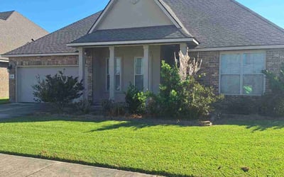 Photo of Ralph S.'s yard after getting lawn care in Youngsville, LA