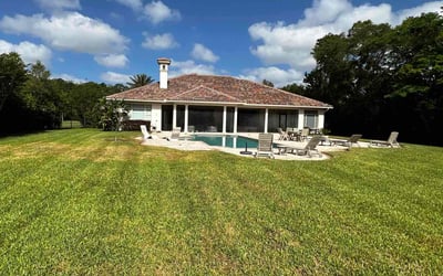 Photo of William P.'s yard after getting lawn care in Orlando, FL