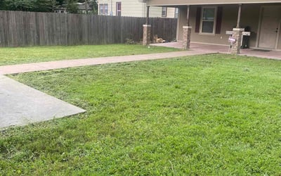Photo of Hiroshi O.'s yard after getting lawn care in Lexington, MA