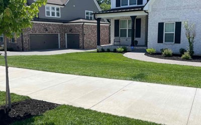 Photo of Erika G.'s yard after getting lawn care in Hendersonville, TN