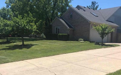 Photo of Lemuel W.'s yard after getting lawn care in Avon, IN