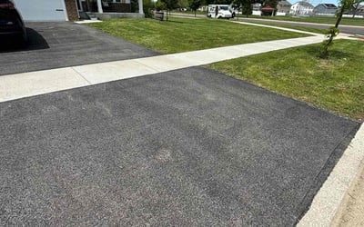 Photo of Julie d.'s yard after getting lawn care in Yorkville, IL