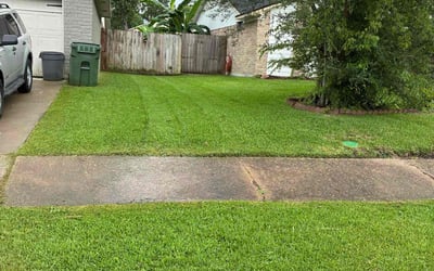 Photo of Kara W.'s yard after getting lawn care in Greenwood, IN
