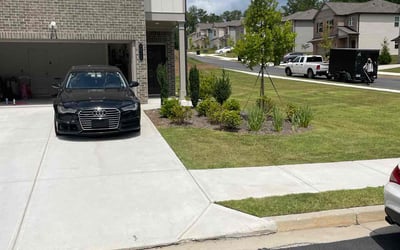 Photo of Bill M.'s yard after getting lawn care in Newton, KS