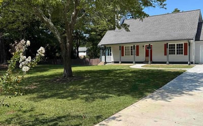 Photo of Kossiwa Y.'s yard after getting lawn care in Jonesboro, GA