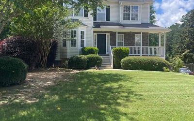 Photo of Eric B.'s yard after getting lawn care in Dallas, PA