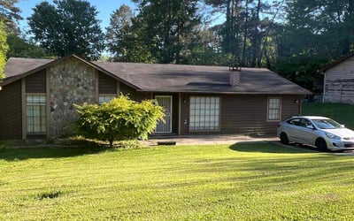 Photo of Brandon H.'s yard after getting lawn care in Riverdale, GA