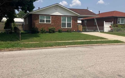 Photo of Gloria A.'s yard after getting lawn care in Wood River, IL