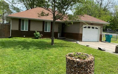 Photo of Meghann N.'s yard after getting lawn care in Springfield, MO