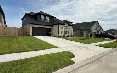 Photo of Warren S.'s yard after getting lawn care in Fairburn, GA