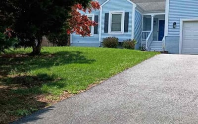 Photo of Kimberly L.'s yard after getting lawn care in Stafford, VA