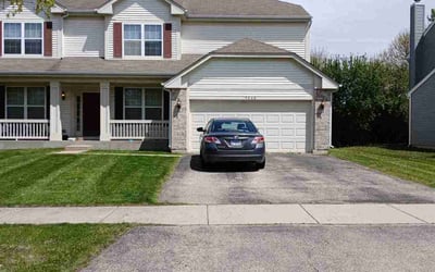Photo of Jon G.'s yard after getting lawn care in Alvin, TX