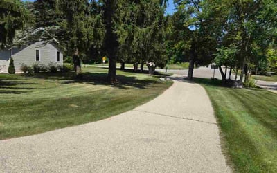 Photo of Lisa S.'s yard after getting lawn care in Sussex, WI