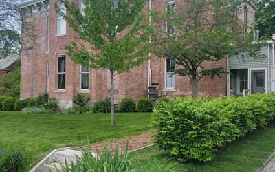Photo of Stacy C.'s yard after getting lawn care in Belleville, IL