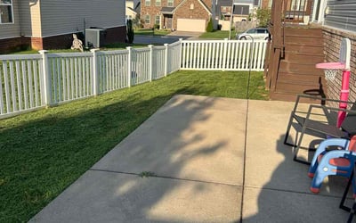 Photo of Ashley Z.'s yard after getting lawn care in Vienna, VA