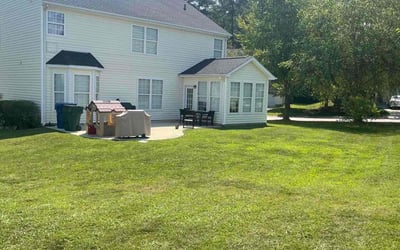 Photo of Lynnette R.'s yard after getting lawn care in Thomasville, NC