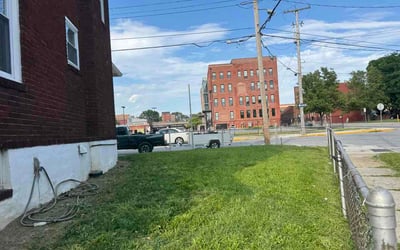 Photo of Draye L.'s yard after getting lawn care in Garfield Heights, OH