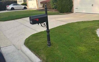 Photo of Julie M.'s yard after getting lawn care in Apex, NC