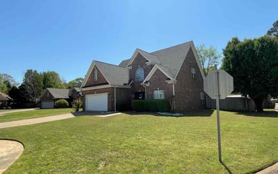 Photo of Roy S.'s yard after getting lawn care in Bryant, AR