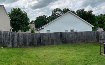 Photo of Giovanna H.'s yard after getting lawn care in Palm Beach Gardens, FL