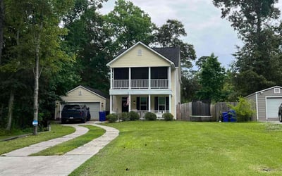 Photo of Michelle S.'s yard after getting lawn care in Johns Island, SC