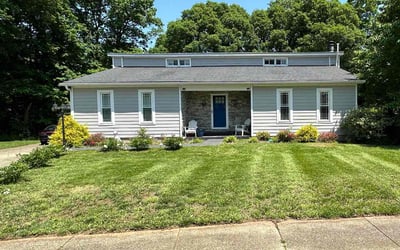 Photo of Amy W.'s yard after getting lawn care in New Albany, IN