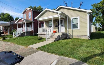 Photo of Nneka N.'s yard after getting lawn care in Louisville, KY