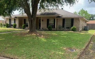 Photo of Fatima M.'s yard after getting lawn care in Beaumont, TX