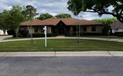 Photo of Robert G.'s yard after getting lawn care in Pace, FL