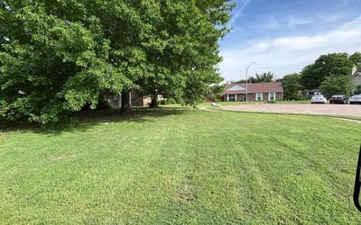 Photo of Fredericka C.'s yard after getting lawn care in Cedar Hill, TX