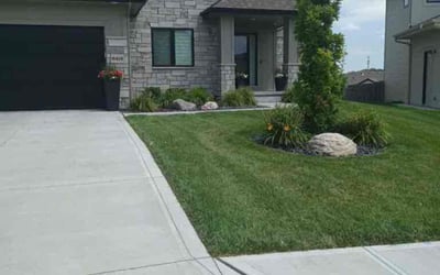 Photo of Jeff B.'s yard after getting lawn care in Plattsmouth, NE