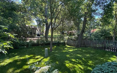 Photo of Linda P.'s yard after getting lawn care in Batavia, IL