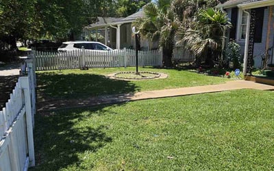 Photo of Kimberly A.'s yard after getting lawn care in Hattiesburg, MS