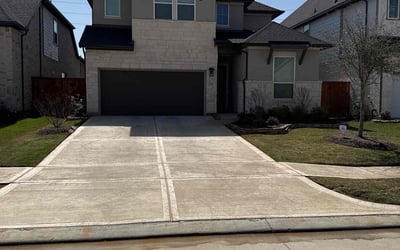 Photo of Nico S.'s yard after getting lawn care in Liberty, TX