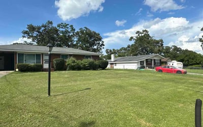 Photo of Sue H.'s yard after getting lawn care in Loris, SC