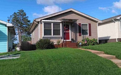 Photo of Courtney H.'s yard after getting lawn care in St. Louis, MO