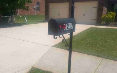 Photo of Bert C.'s yard after getting lawn care in Struthers, OH