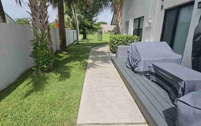 Photo of Matthew H.'s yard after getting lawn care in Delray Beach, FL