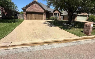 Photo of gloria s.'s yard after getting lawn care in College Station, TX