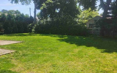 Photo of Sandra L.'s yard after getting lawn care in Warwick, RI