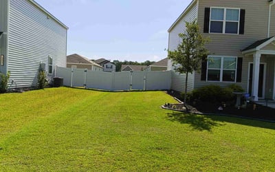 Photo of Tony A.'s yard after getting lawn care in Syracuse, UT