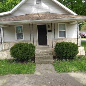Bush Trimming by Green Ranch Lawncare and Pressure Washing reviewed on April 28, 2022