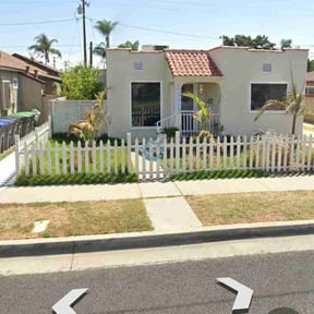 Weed Pulling by Little Flower Home Service reviewed on June 22, 2025