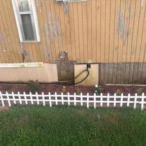 Landscaping by Lawn pros reviewed on July 23, 2025