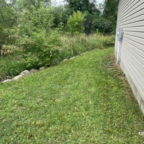Cleanups by Parker's Lawn Care reviewed on November 1, 2022