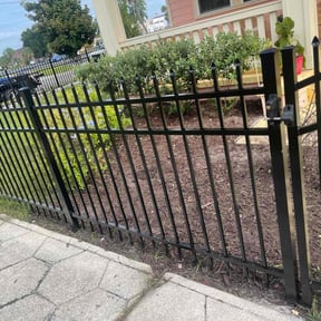 Flower Bed Weeding by Grass Buddy reviewed on July 7, 2022