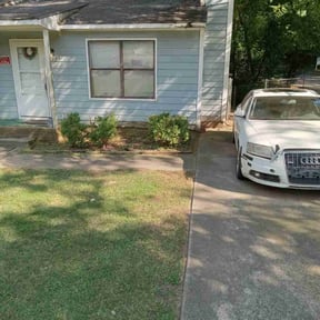 Bush Trimming by Hargett lawn services reviewed on November 26, 2024