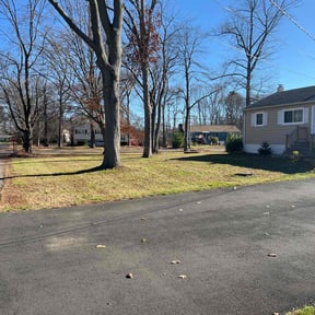 Leaf Removal by M.A.C & Utilities llc. reviewed on June 14, 2022