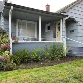 Bush Trimming by Complete Lawn Care reviewed on November 25, 2024