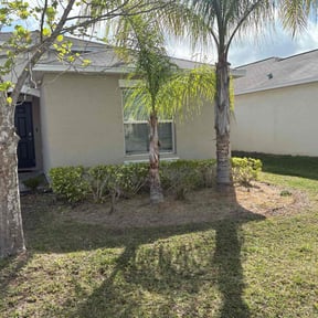 Bush Trimming by Pathway landscaping reviewed on July 3, 2021